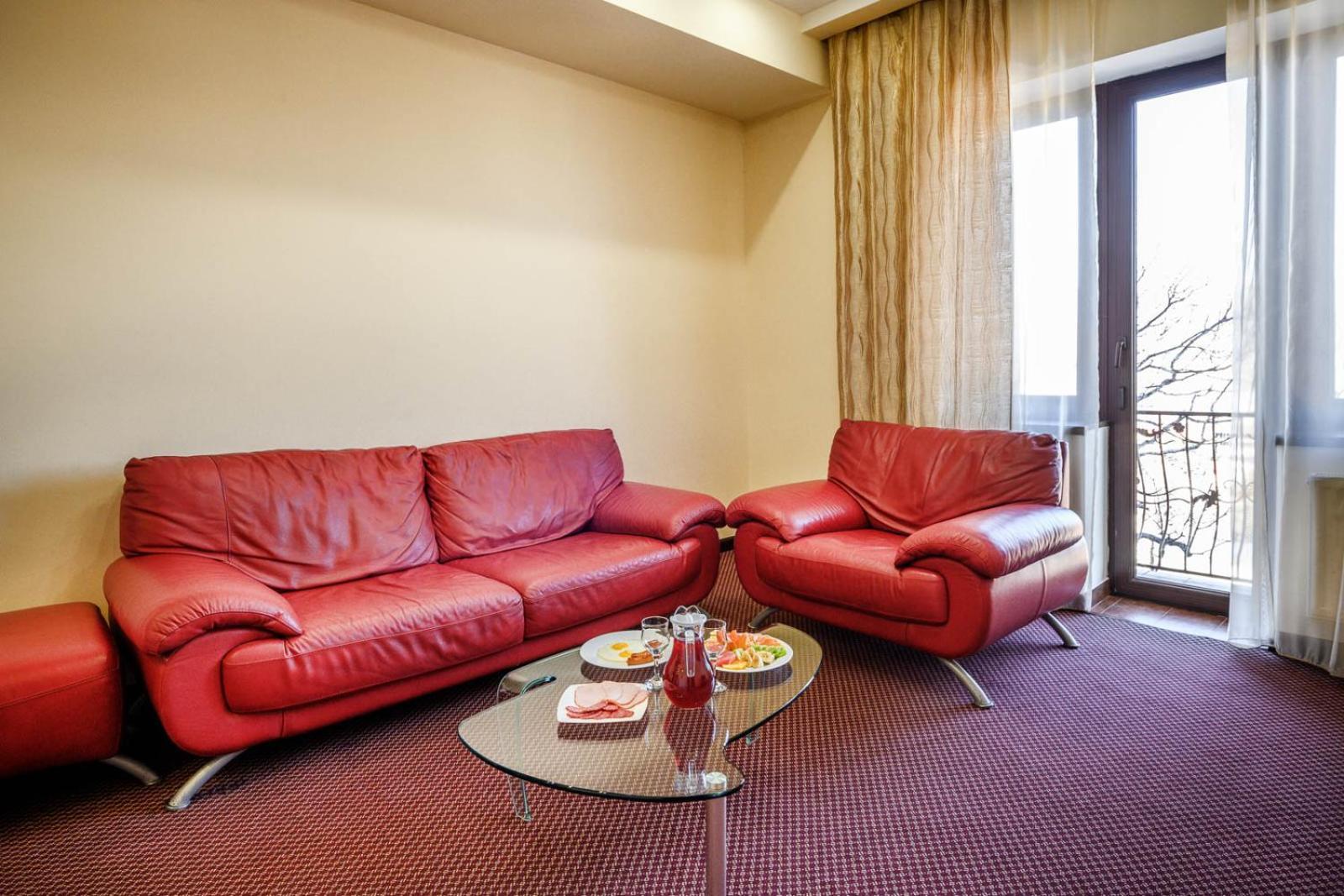Alpina Resort By Stellar Hotels, تساجكادزور المظهر الخارجي الصورة