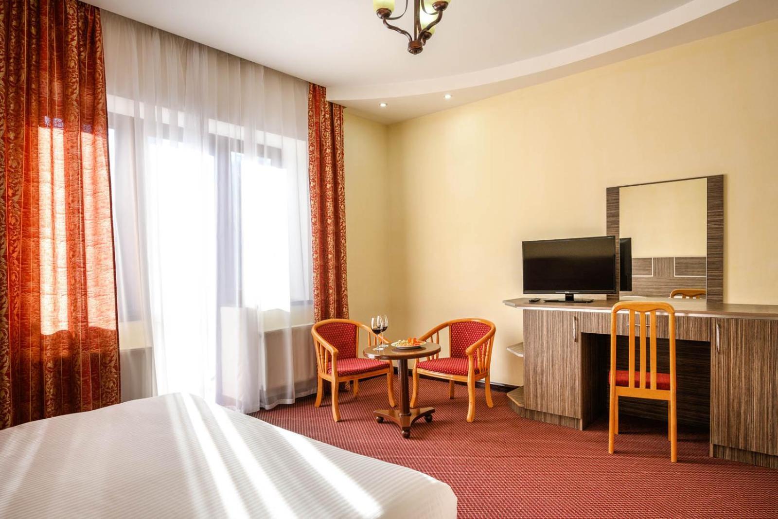 Alpina Resort By Stellar Hotels, تساجكادزور المظهر الخارجي الصورة