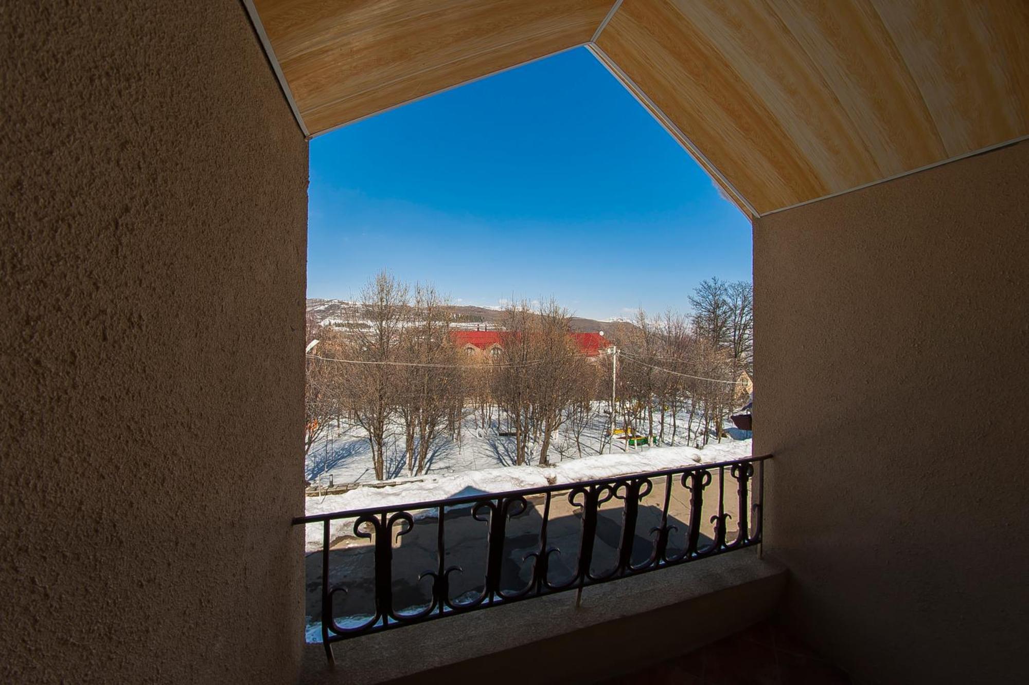 Alpina Resort By Stellar Hotels, تساجكادزور المظهر الخارجي الصورة